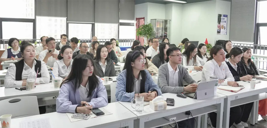 愛因森教育業務能力培訓圓滿舉行 愛因森教育業務能力培訓圓滿舉行