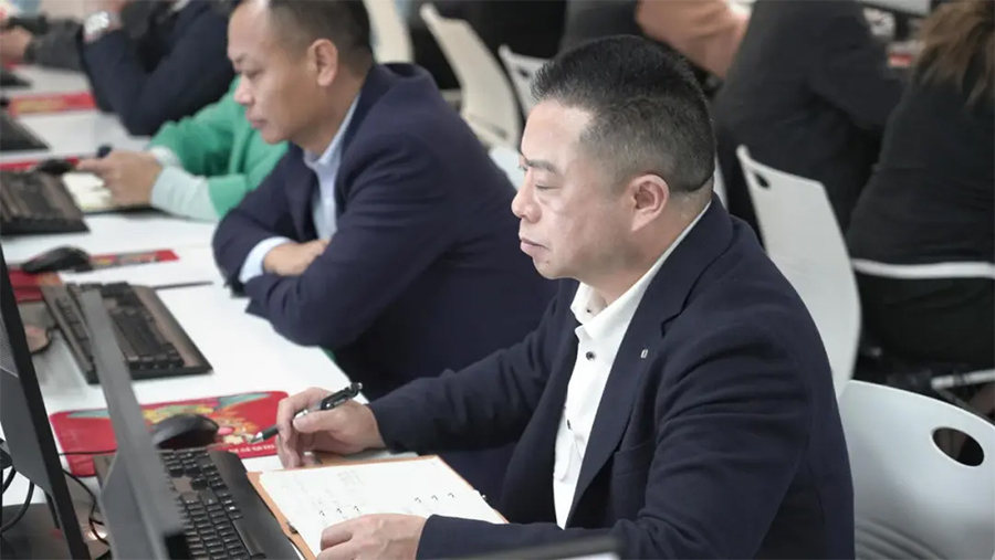 愛因森教育AI智能體實訓培訓現場 愛因森教育AI智能體實訓培訓現場